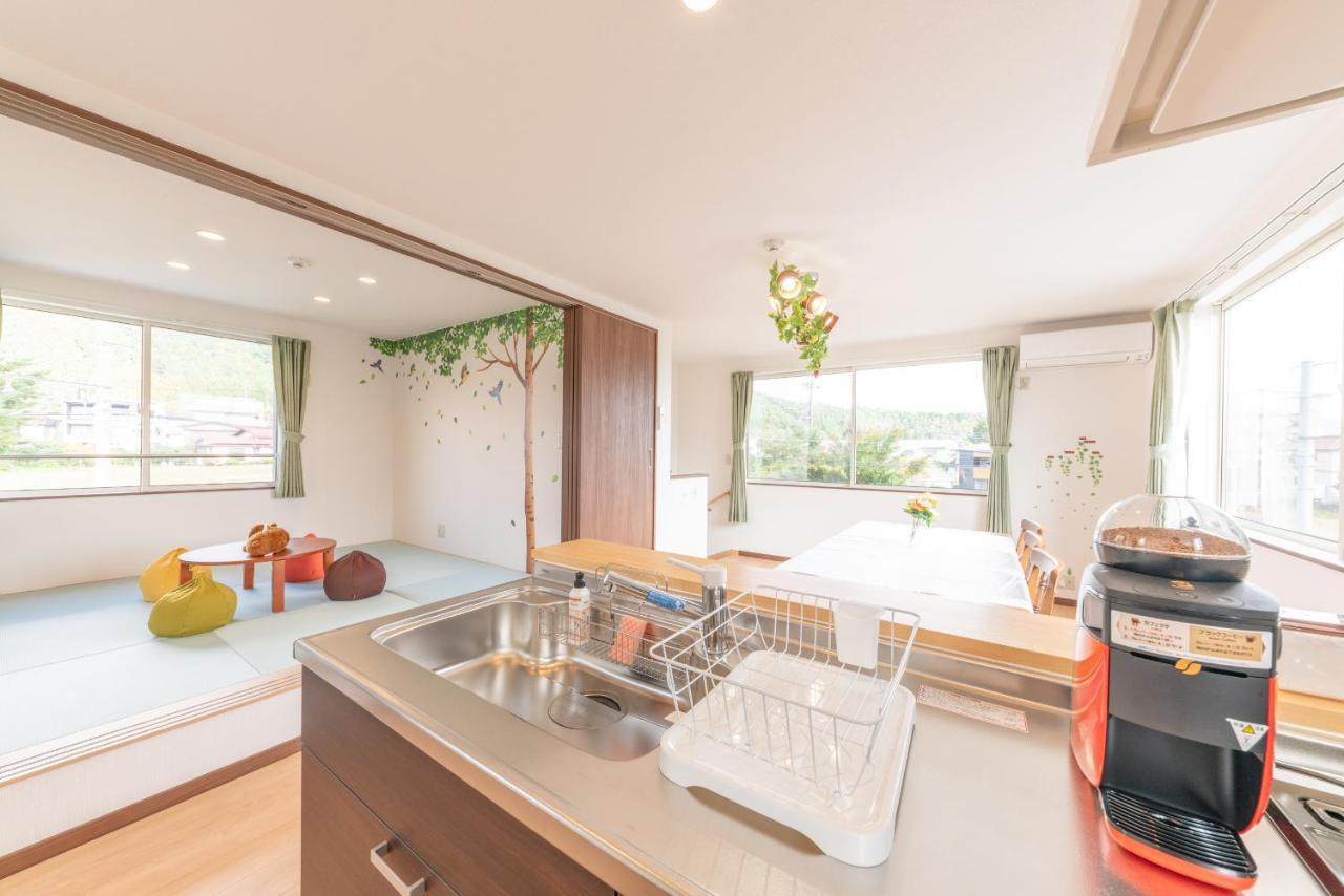 Private House Clover فوجيكاواجوتشيكو المظهر الخارجي الصورة